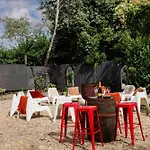 The West Barn Near Bath, Sleeps 24 And 2 Hot Tubs Holiday home