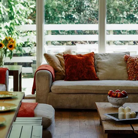 The West Barn Near Bath, Sleeps 24 And 2 Hot Tubs