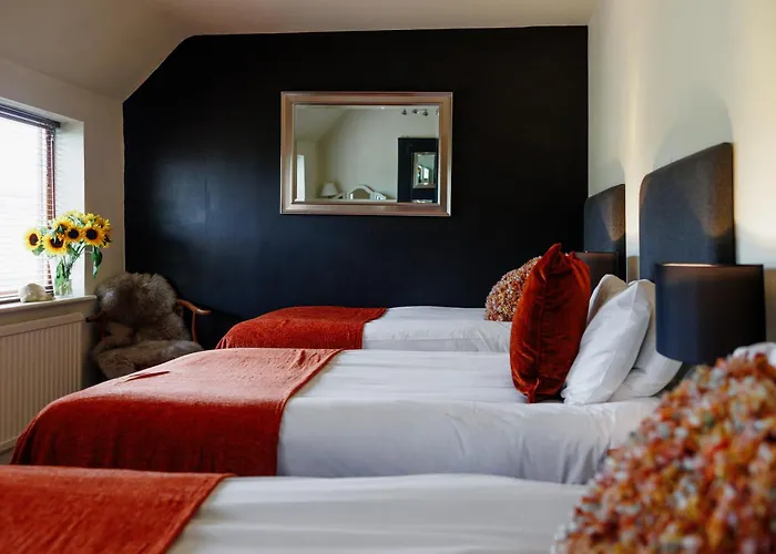 Dom wakacyjny The West Barn Near Bath, Sleeps 24 And 2 Hot Tubs *