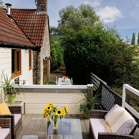 Vakantiehuis The West Barn Near Bath, Sleeps 24 And 2 Hot Tubs