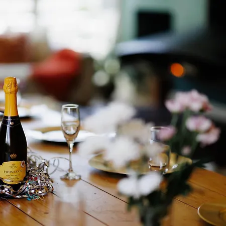 The West Barn Near Bath, Sleeps 24 And 2 Hot Tubs Bristol