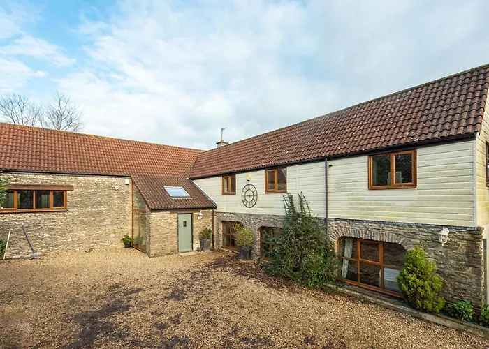 Holiday home The West Barn Near Bath, Sleeps 24 And 2 Hot Tubs *