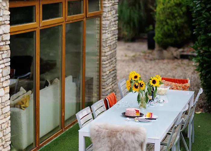 The West Barn Near Bath, Sleeps 24 And 2 Hot Tubs Bristol