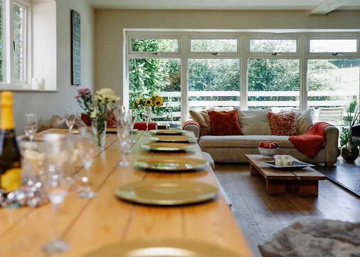 The West Barn Near Bath, Sleeps 24 And 2 Hot Tubs Bristol